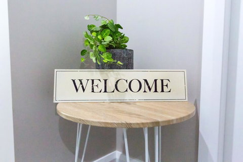 Best Central Wagga Townhouse - Accommodation VIC 1