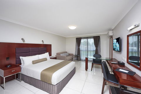Best Western Casula Motor Inn - Accommodation VIC 1