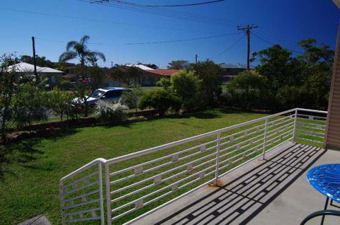 Billy's On Main, 44 Main Street - Accommodation VIC 3