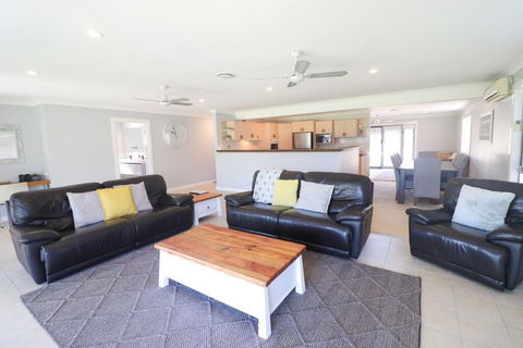 Boikon Beach House - Accommodation VIC 2