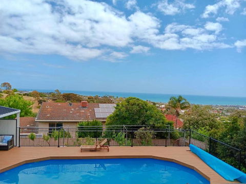 The Ultimate Poolside Escape - Pet Friendly - Accommodation VIC 1