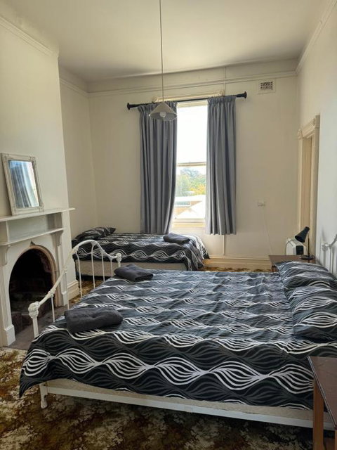 Thommos Pub - Accommodation VIC 1