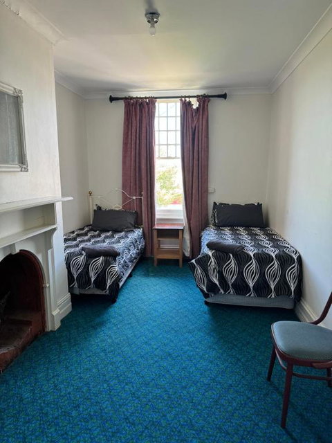 Thommos Pub - Accommodation VIC 3