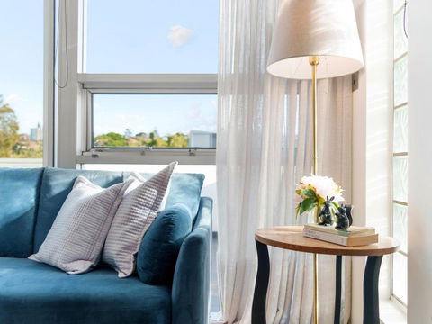XQ Collection La Casa De Frida - Modern Studio With Balcony - Accommodation VIC 0