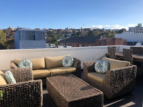 XQ Collection La Casa De Frida - Modern Studio With Balcony - Accommodation VIC 1