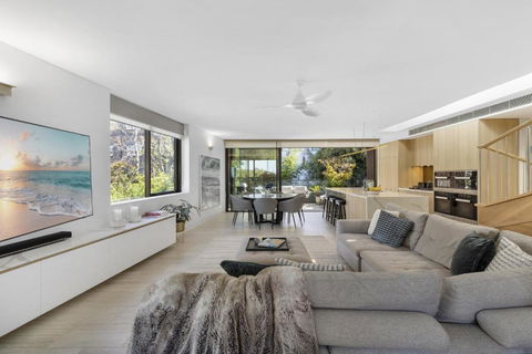 YAWA1B - Bellevue Hill Penthouse - Accommodation VIC 1