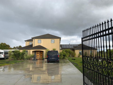 Yes Home - Accommodation VIC 0