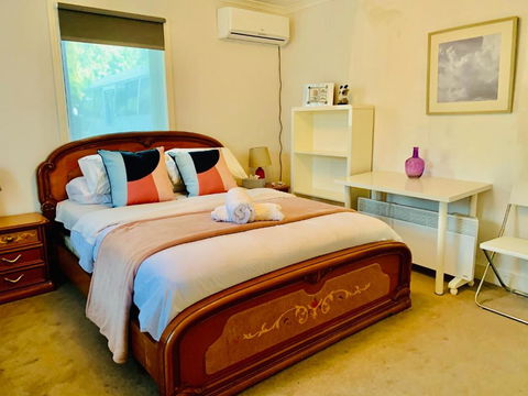 Yes Home - Accommodation VIC 2