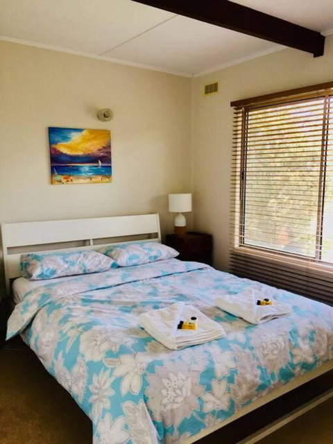 YOLO- Beach-house Views, Near Penguins, Nbn! - Accommodation VIC 2