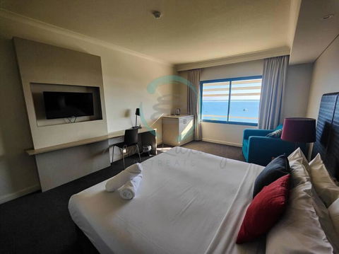ZEN88 ESPLANADE: Hotel Suite W/ Ocean/Sunset Views - Accommodation VIC 0
