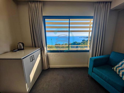 ZEN88 ESPLANADE: Hotel Suite W/ Ocean/Sunset Views - Accommodation VIC 2