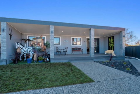 Zoo Villas: Villa Giraffe - Central Wynyard - Accommodation VIC 2