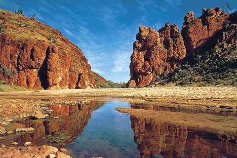 Alice Springs, Uluru Ayers Rock & Kings Canyon 8 Days Touring Package - Accommodation VIC 4
