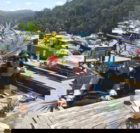 Small-Group Sydney's Northern Beaches and Ku-ring-gai National Park Bus Tour - Accommodation VIC