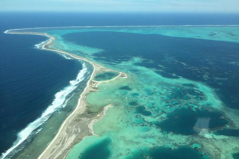 Abrolhos Islands Scenic Flight & Snorkel Adventure From Perth - Accommodation VIC 2
