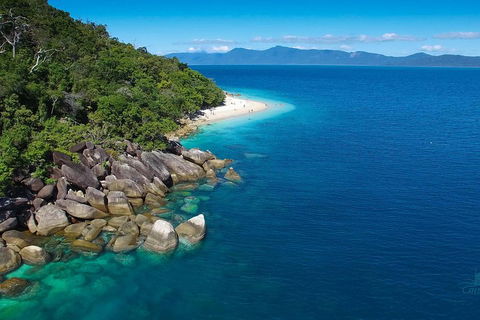 Fitzroy Island Catamaran Transfers From Cairns - Accommodation VIC 1