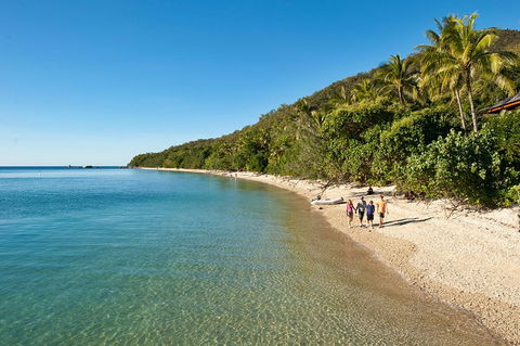 Fitzroy Island Catamaran Transfers From Cairns - Accommodation VIC 2
