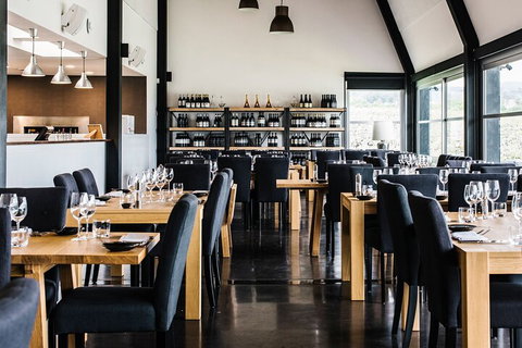 3-Hour Hunter Valley Scenic Helicopter Tour Including 3-Course Lunch From Cessnock - Accommodation VIC 5