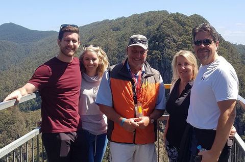 Leven Canyon Day Trip Including Wings Wildlife Park Or Gunns Plains Caves - Accommodation VIC 1