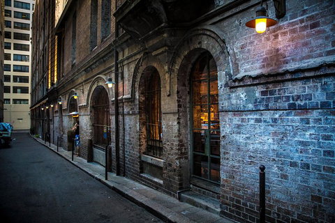 Explore Sydney's Secrets In A Series Of Fun Cryptic Clues - Accommodation VIC 1