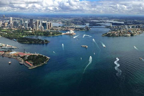 Helicopter Flight Over Sydney And Beaches - 20 Minutes - Accommodation VIC 3