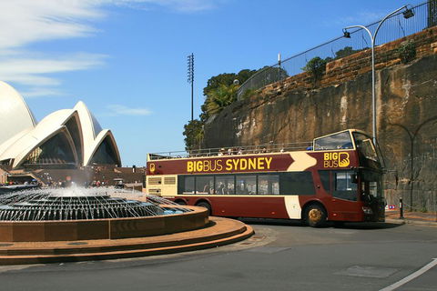 Big Bus Sydney And Bondi Hop-on Hop-off Tour - Accommodation VIC 3